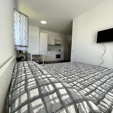 Kibilu - Malpensa Airport - Easy Check-in And Check-out Apartment Cardano Al Campo