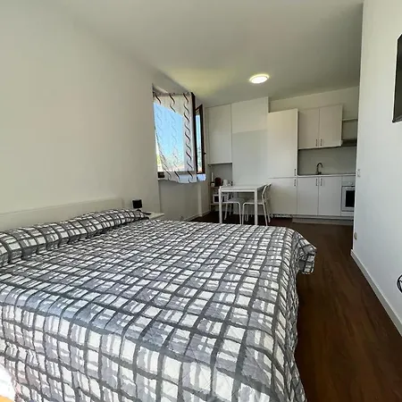 Kibilu - Malpensa Airport - Easy Check-in And Check-out Apartment